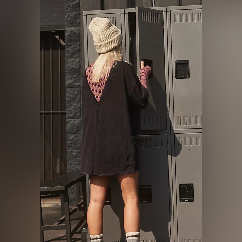 Free People Hot Shot Tee Romper🖤 - Picture 9 of 14